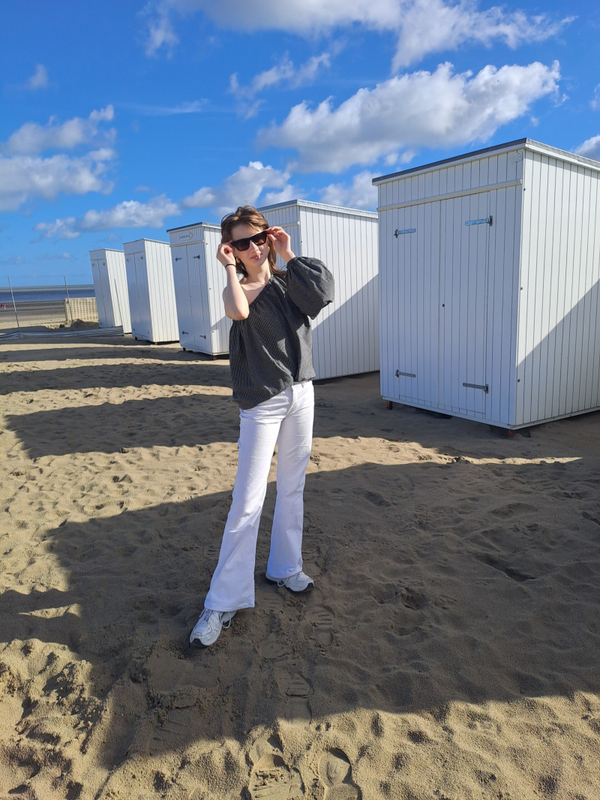 One shoulder blouse zwart