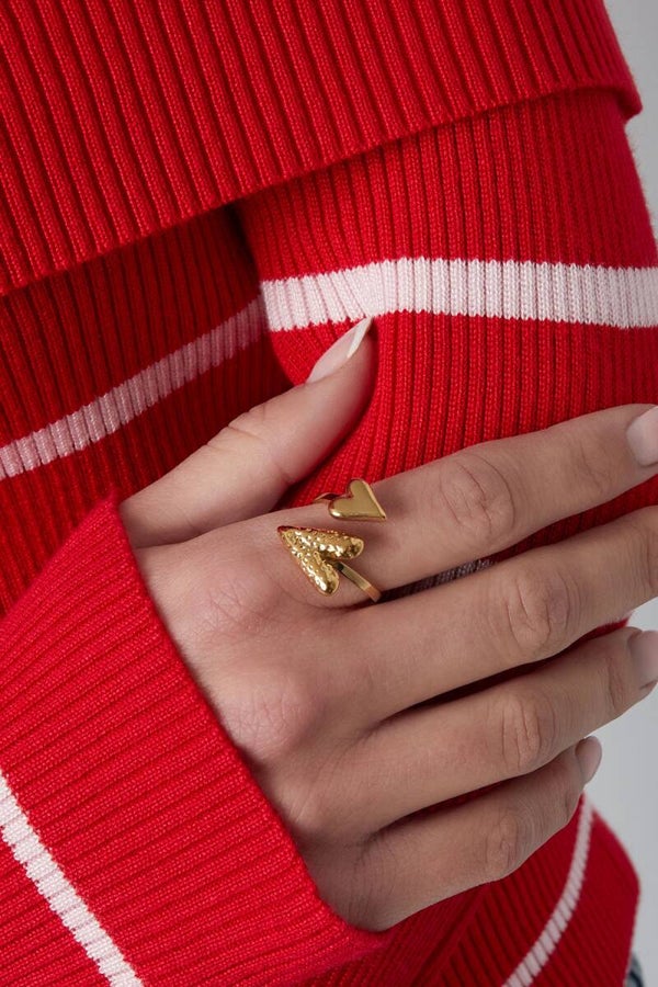 Double trending heart ring