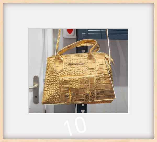 Sac À Main et Bandoulière couleur Or Plusieurs modèles