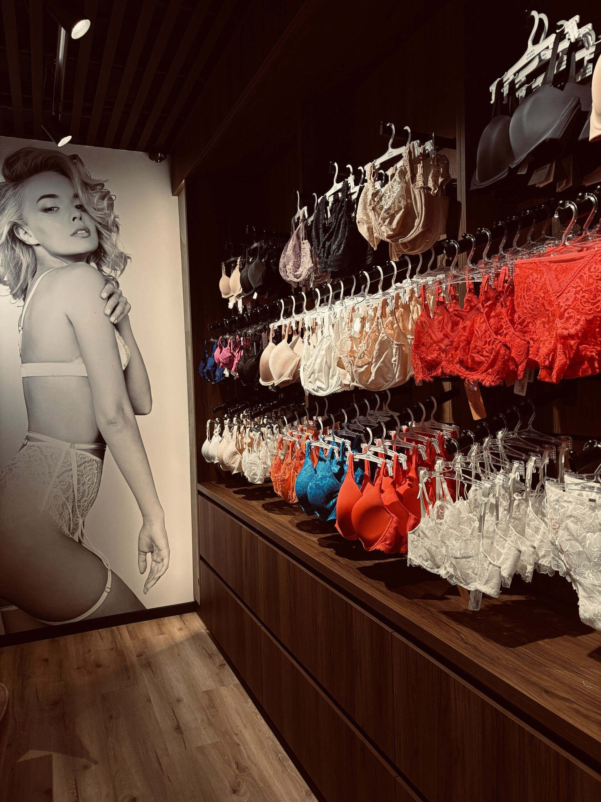 lingeriewinkel-neeroeteren