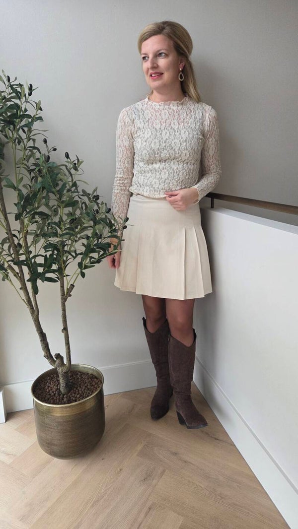 Lace top beige