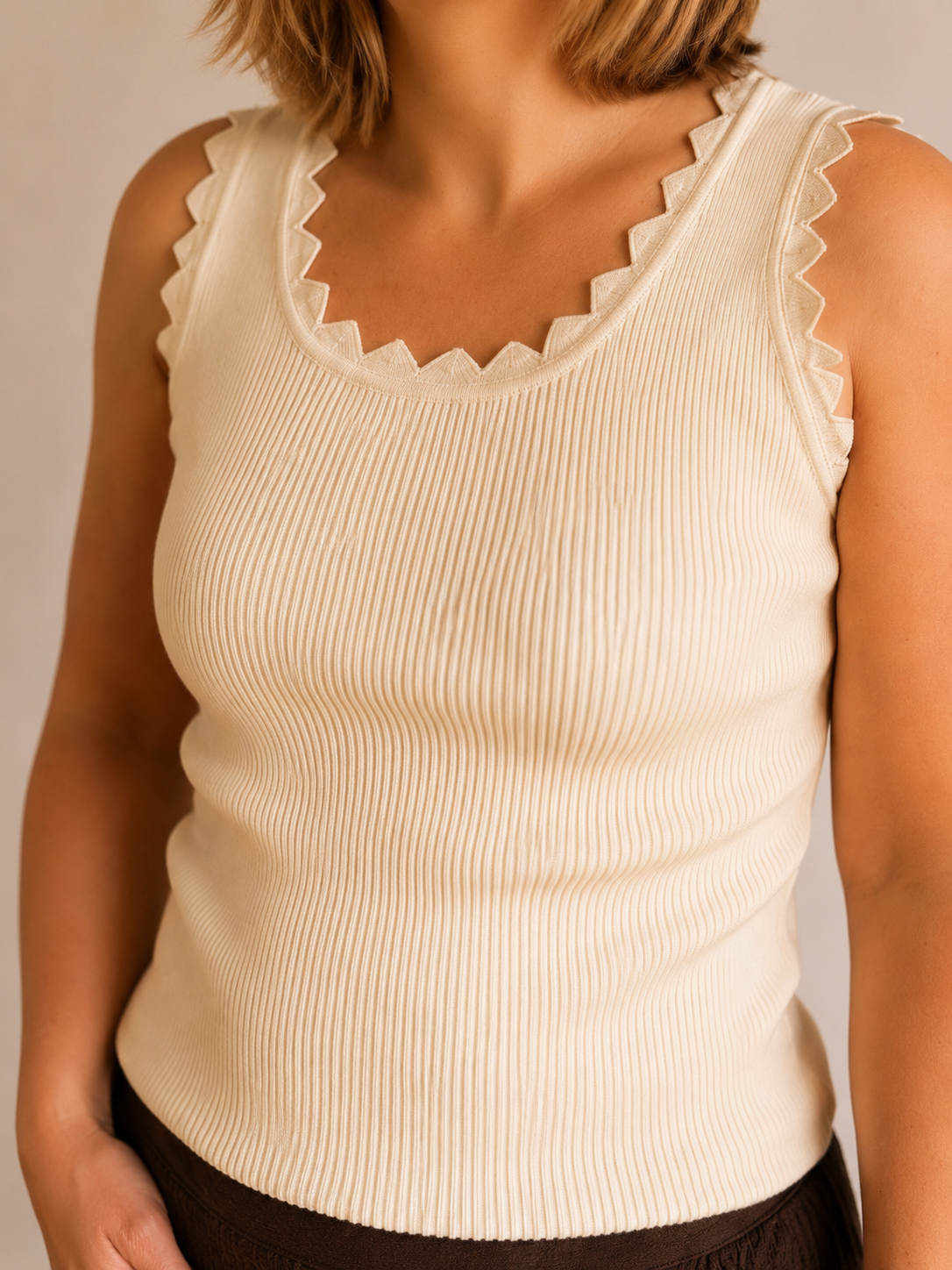 Top | beige lurex