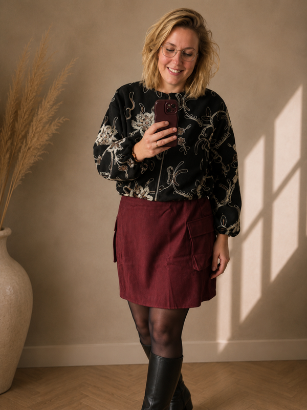 Jasje | bloemen zwart