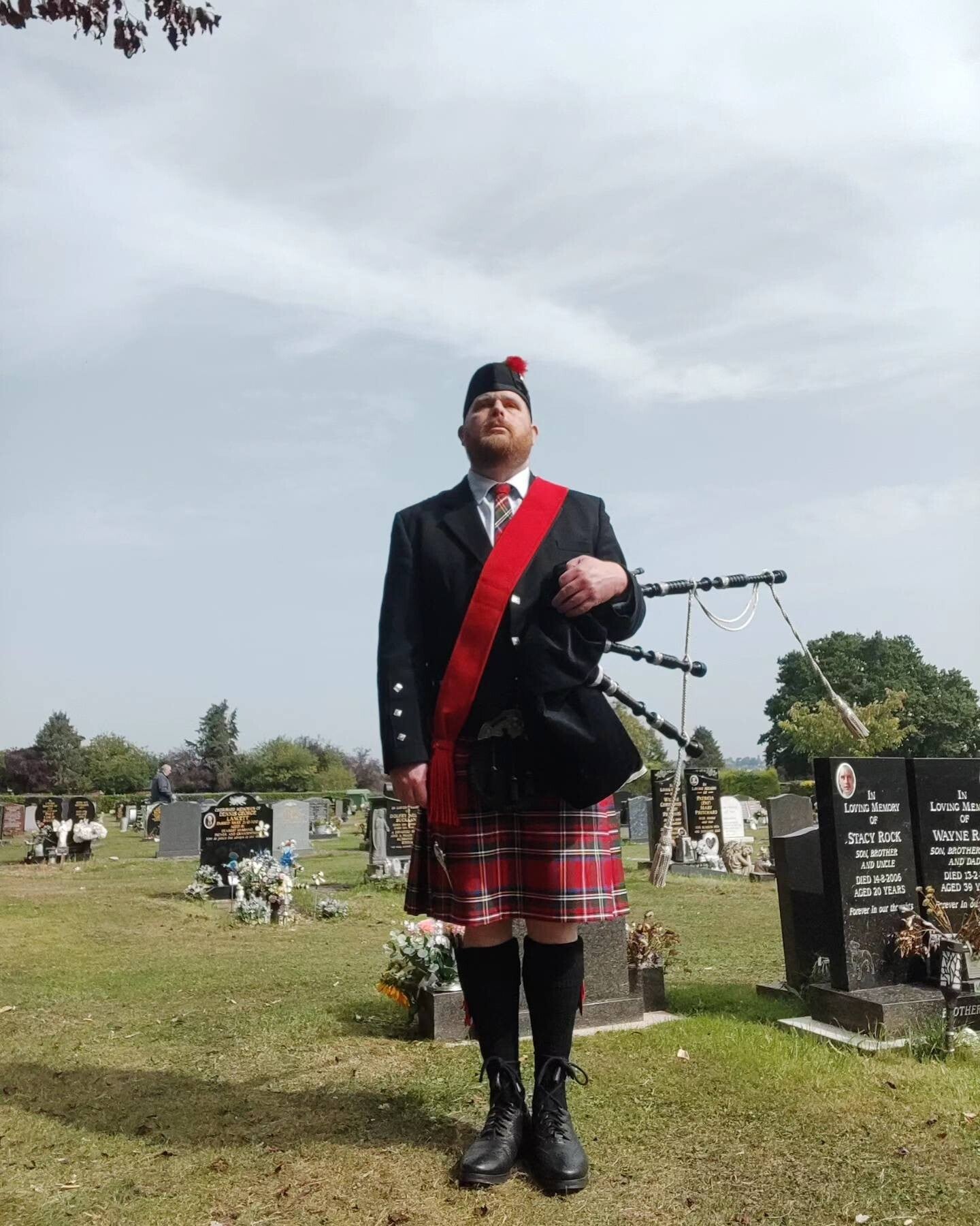 herefordfuneralpiper-standard-6i70a7.jpg