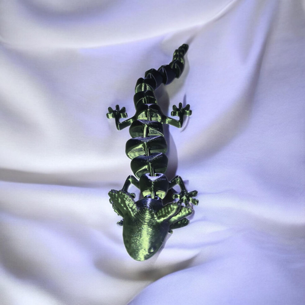 3D Small Purple & Green Axolotl