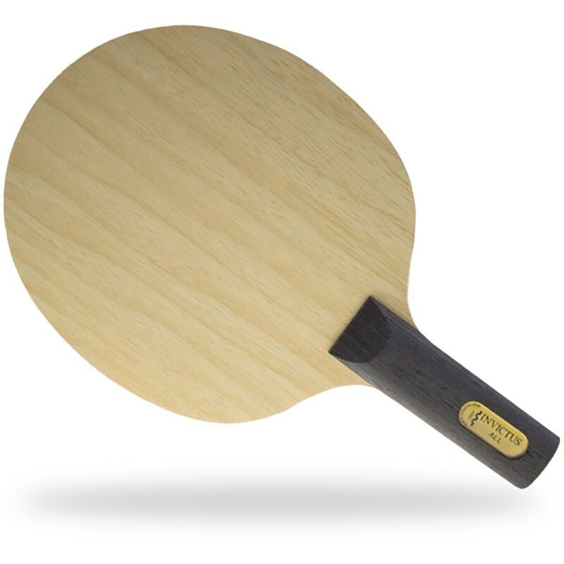 Materialspezialist Holz Invictus