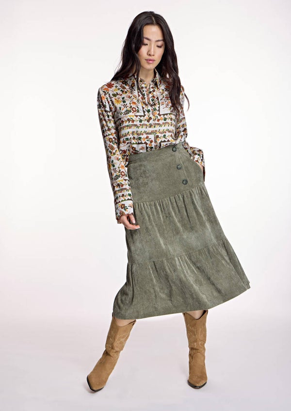 Falda pana kaki Alba Conde