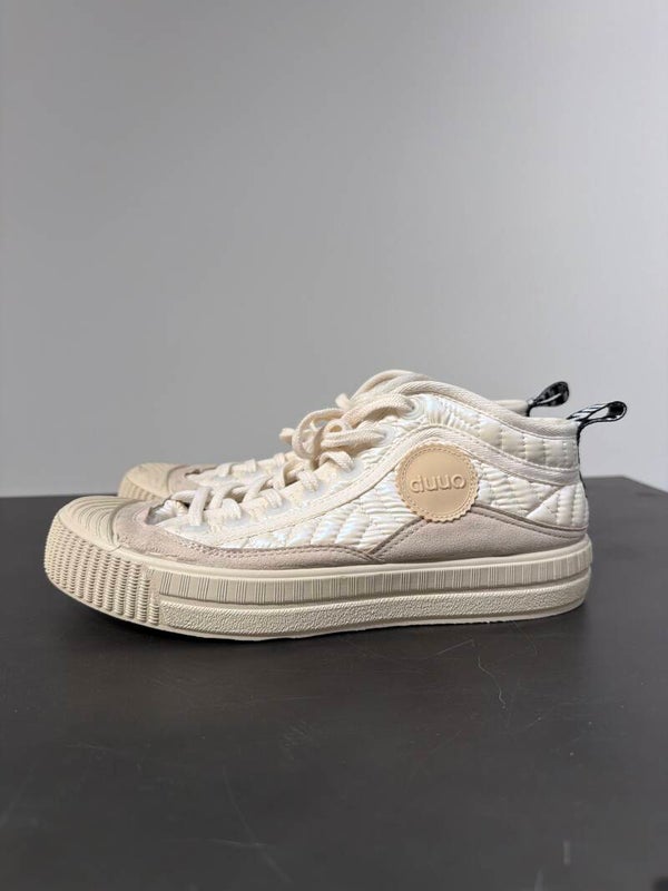 Deportiva crudo santidado Duuo