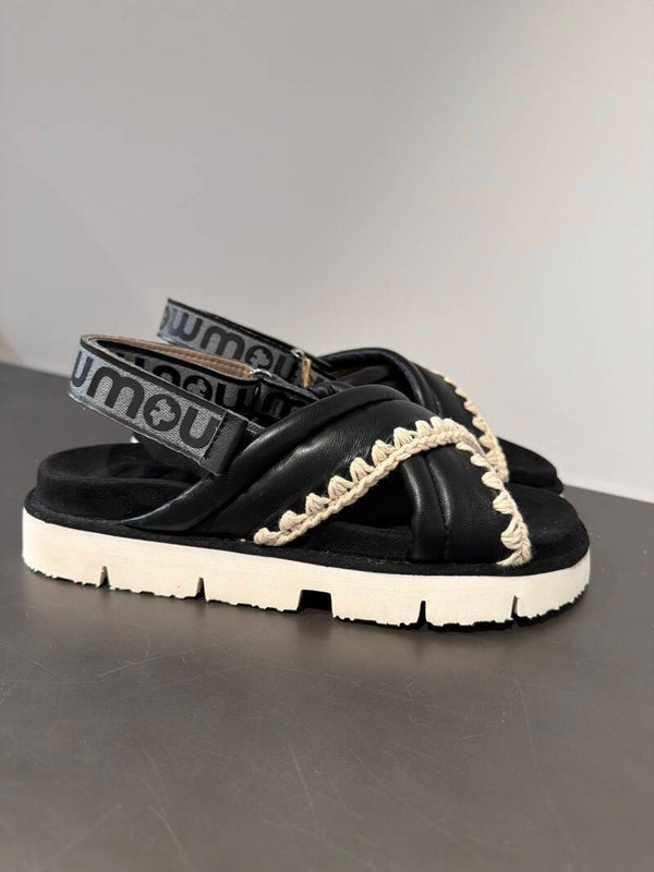 Sandalias negras Mou 40