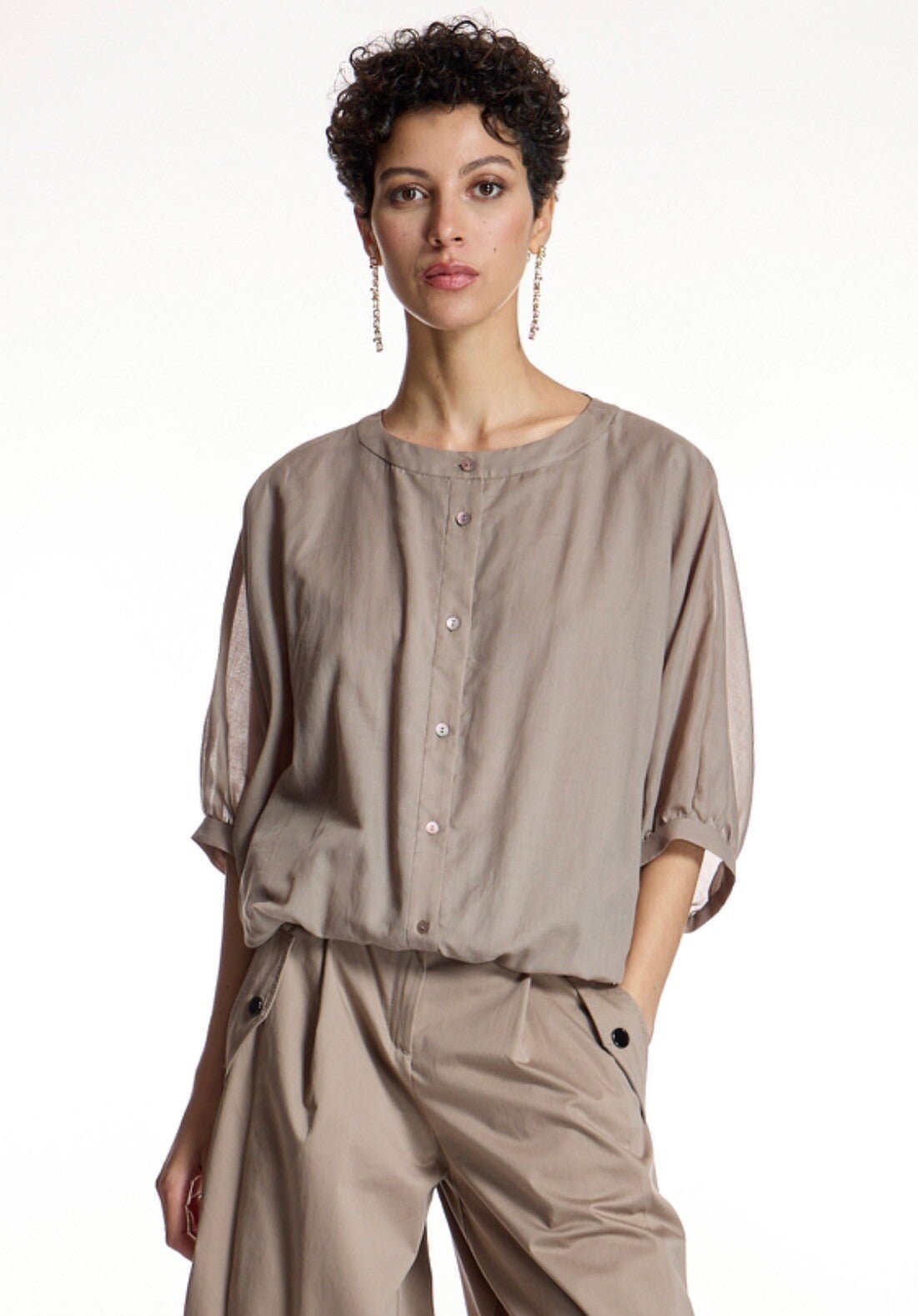 Blusa topo manga amplia Alba Conde