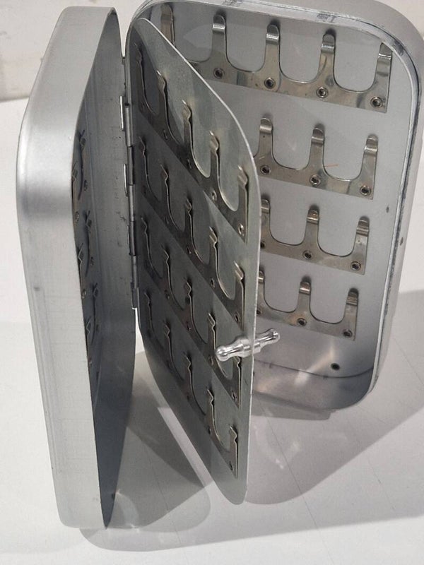 Richard Wheatley  clip fly box for 80 fly's
