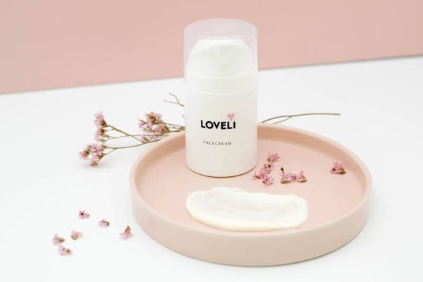 Loveli  Face Cream