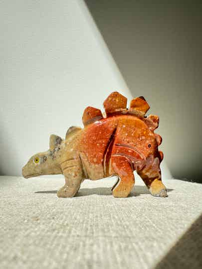 Peruvian Steatite Dino Carvings | Stegosaurus