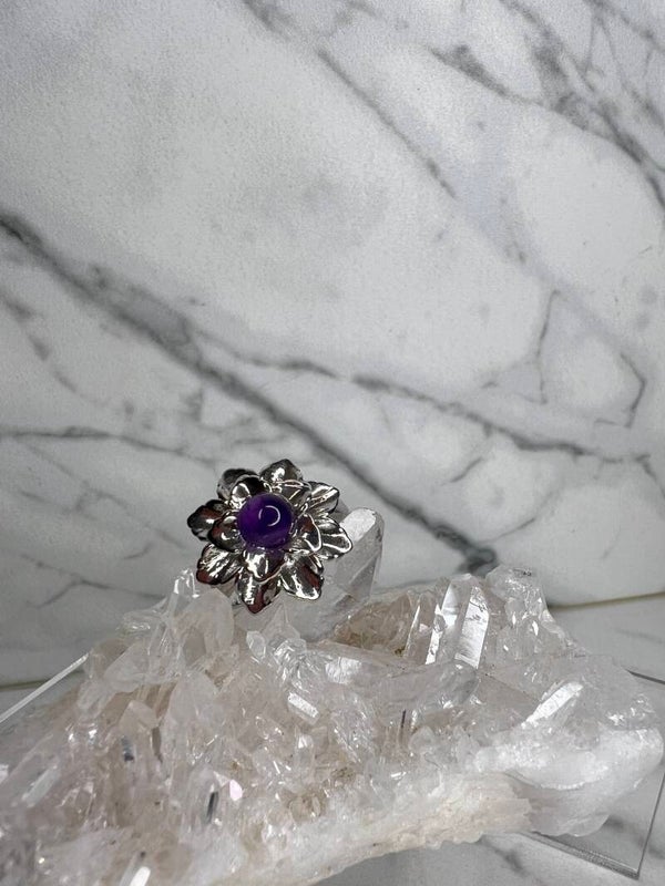 Amethyst Flower Ring