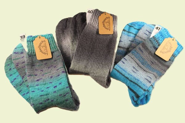 Bunte und Uni Socken Grösse 43