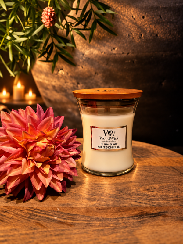 WoodWick - Island Coconut Medium Geurkaars
