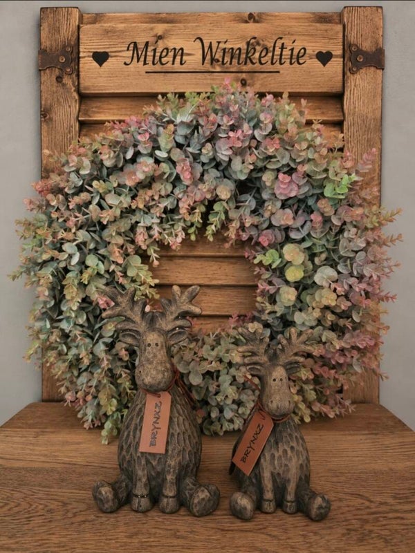 Sitting rudolph Majestic brown L