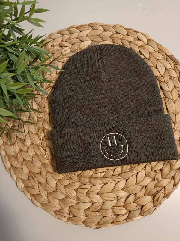 smiley muts Kaki