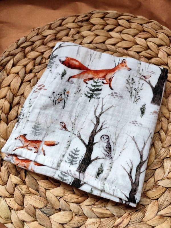 Swaddle - woods - 65x65cm