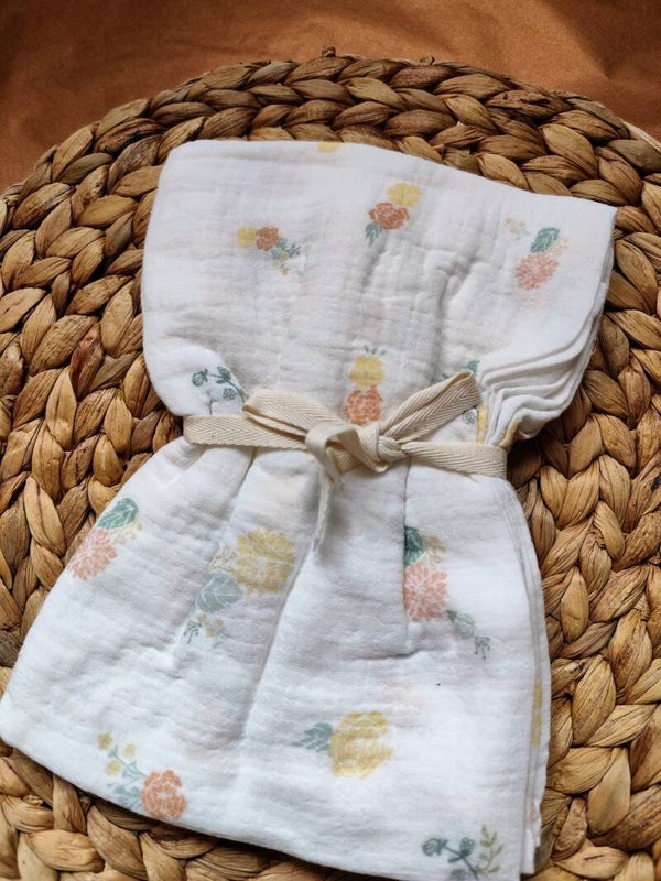 Swaddle - bloemen - 70X70cm