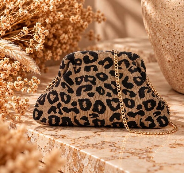 Crossbody bag leopard