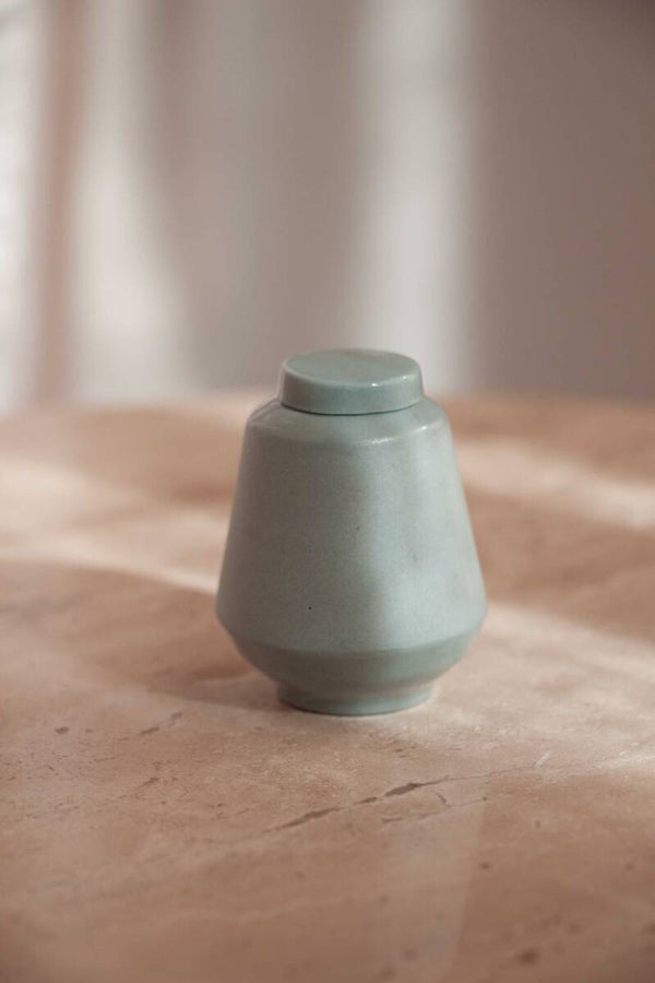 Mini urn - light green