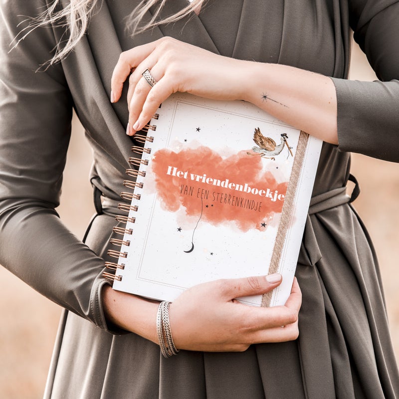 Het Vriendenboekje van een Sterrenkindje