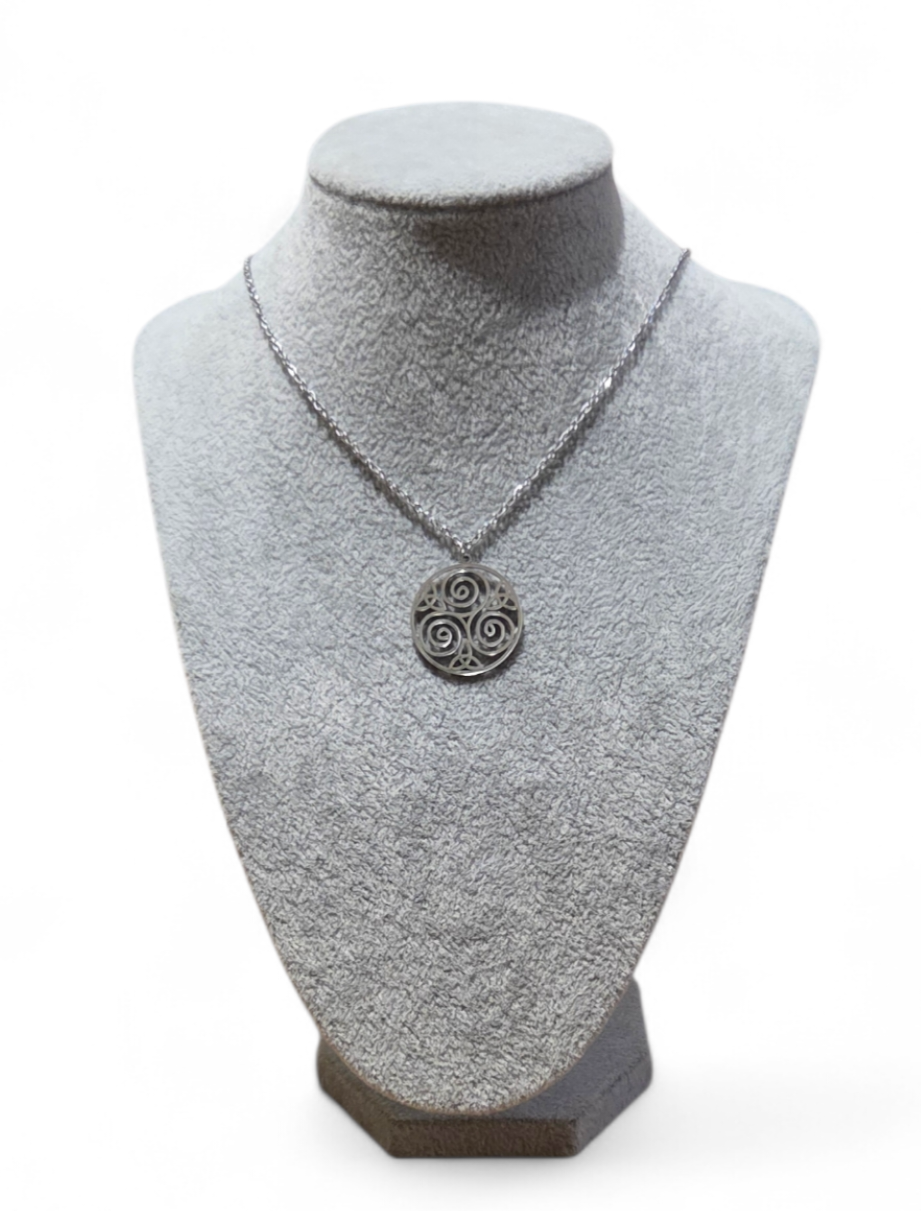 Collier Triskel