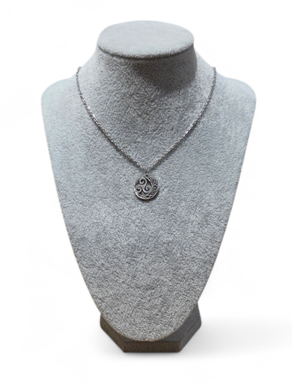 Collier Triskel