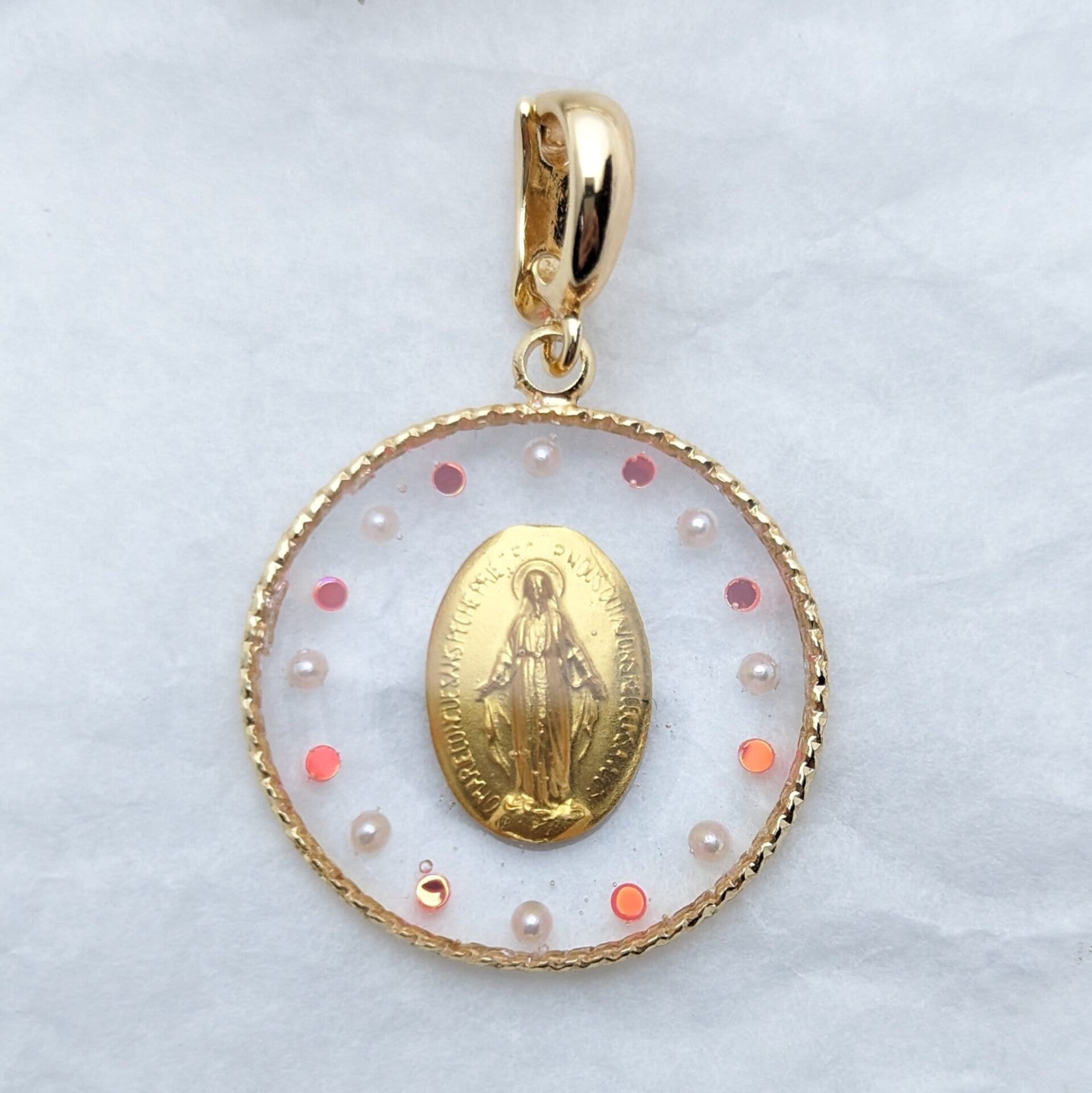 🔹"Notre-Dame de tous les saints" (plaqué or)