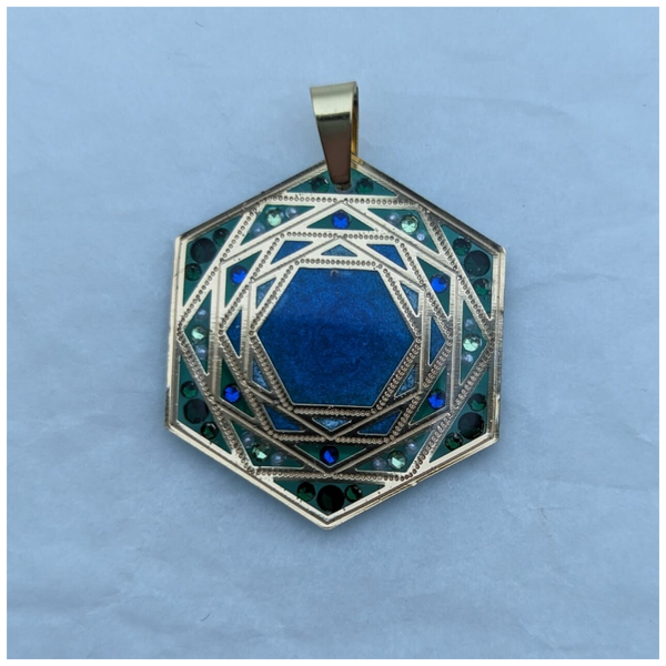 🔹Médaillon "Éclosion de rose" - bleu foncé