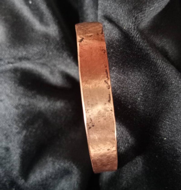Ręcznie kuta bransoleta miedziana (szer. 1cm)