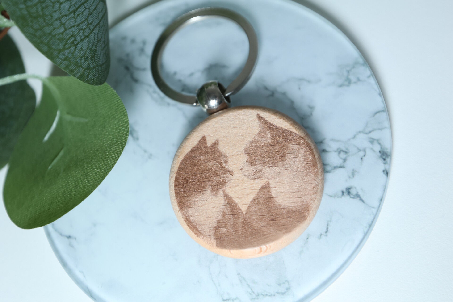 Gepersonaliseerde houten sleutelhanger rond