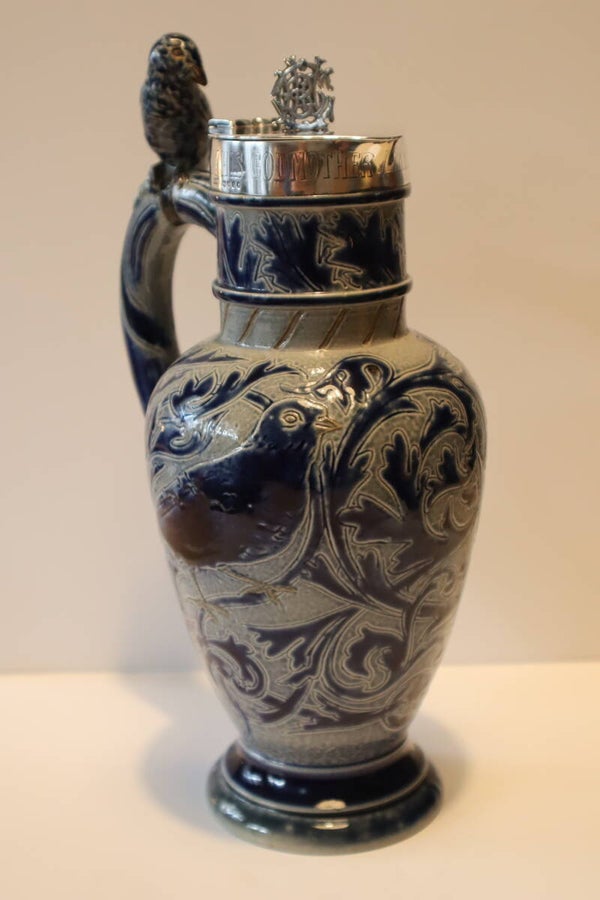 Fulham pottery met zilveren deksel