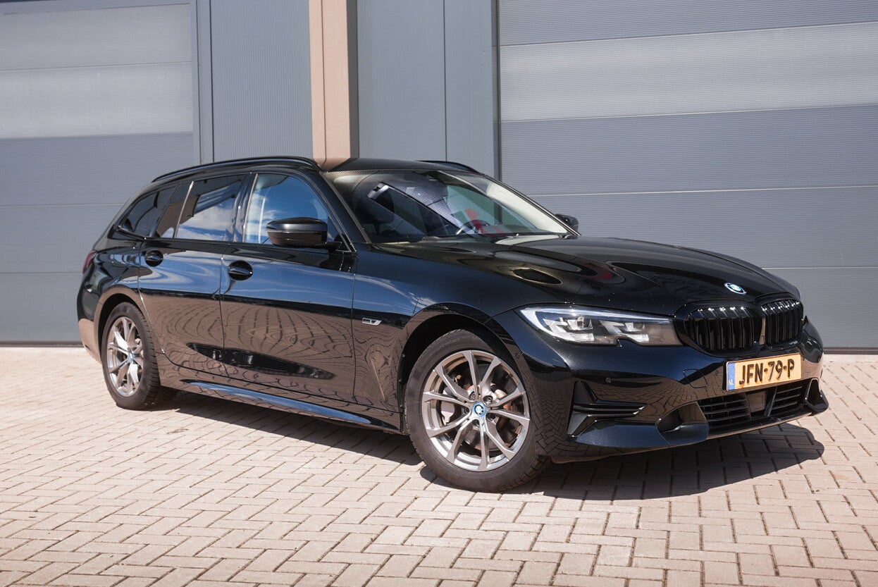 BMW 3-serie touring 330e M-Sport
