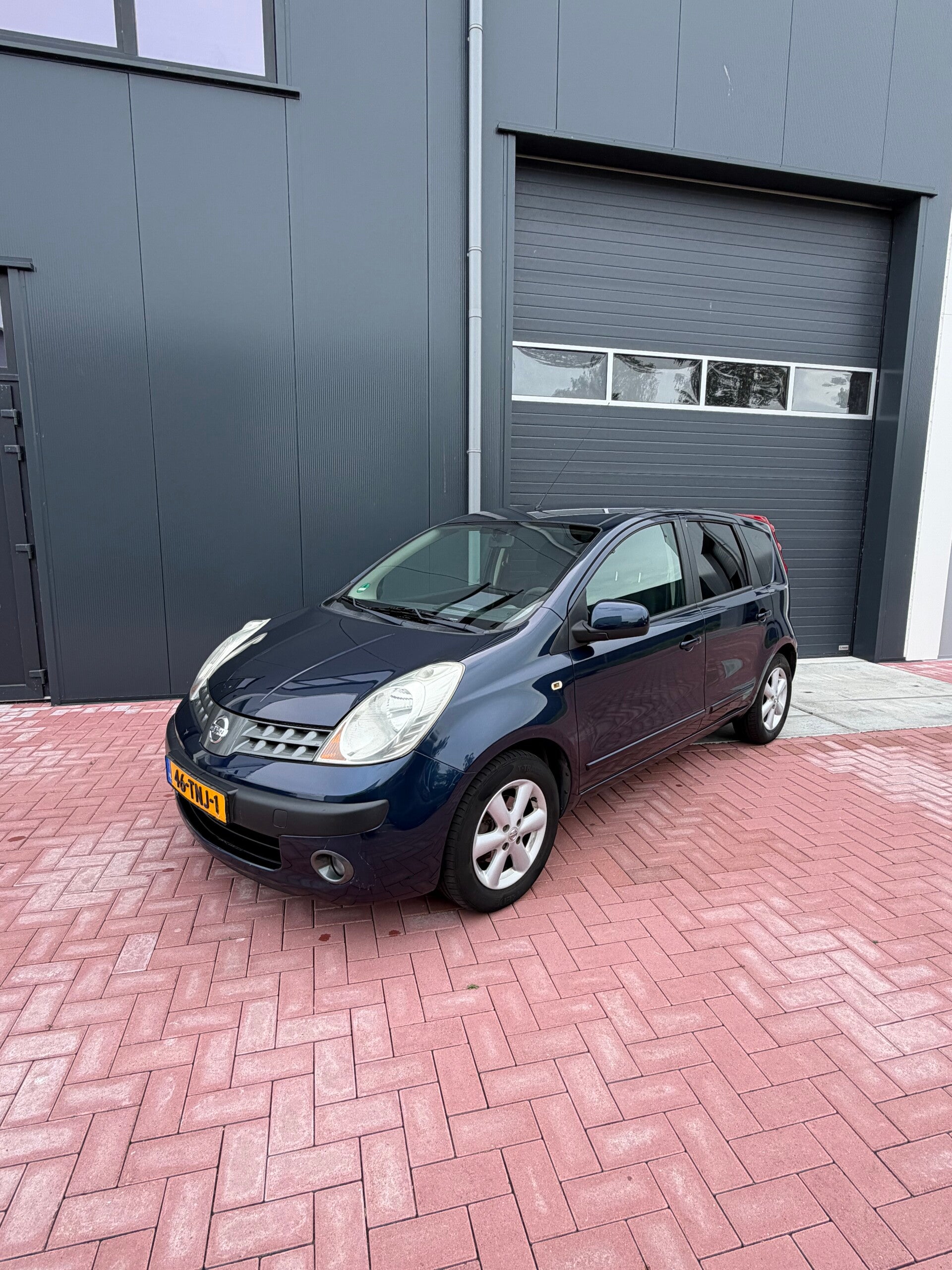 Nissan Note 1.4 16v 2006 blauw