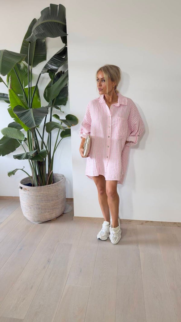 Blouse/ kleedje
