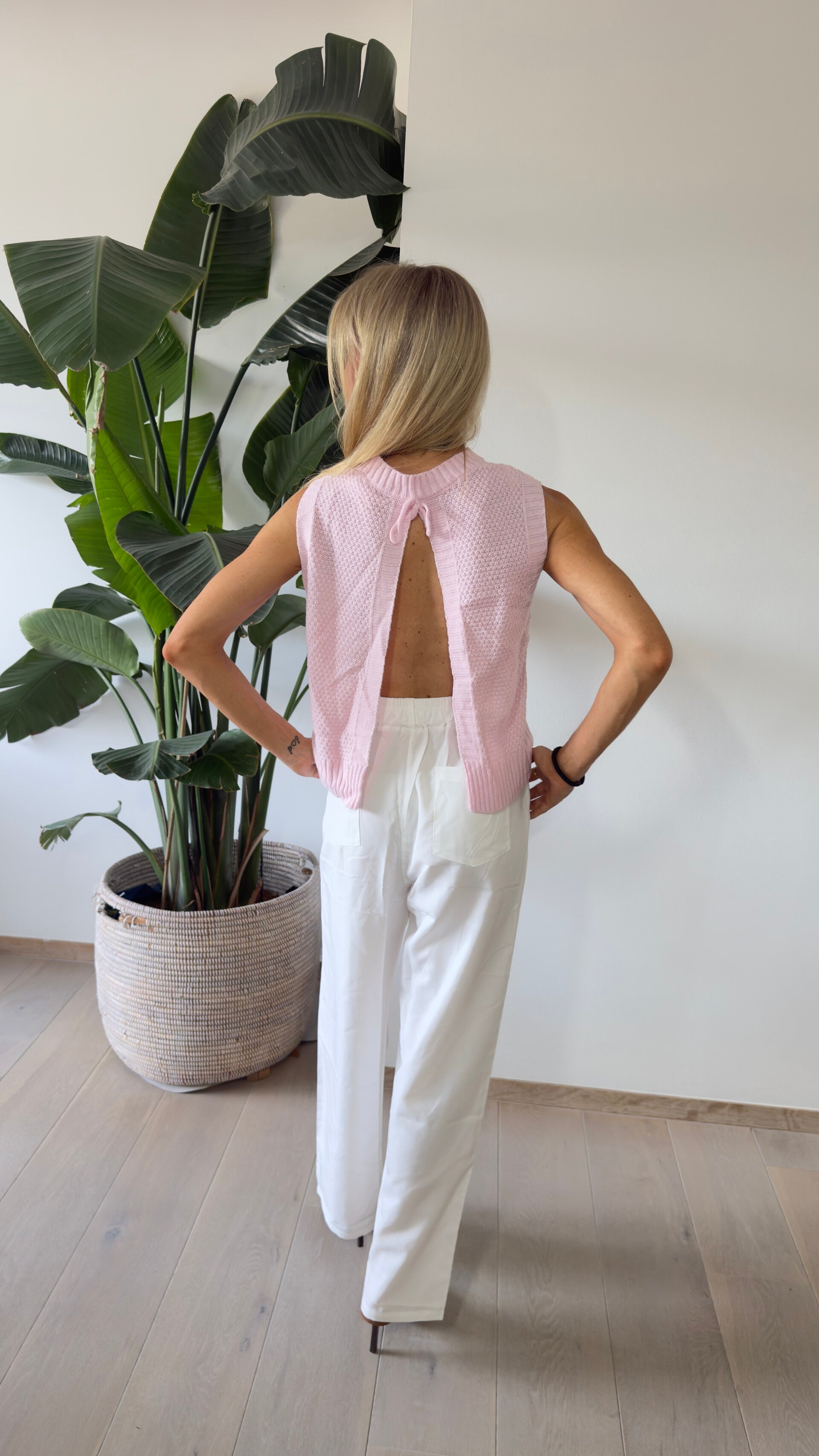 Top met open rug