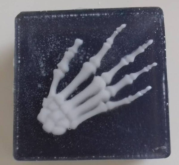 Ingegoten hand