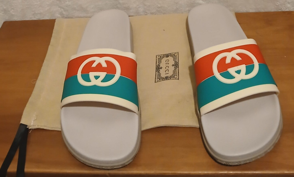 GG Interlocking G. Slides