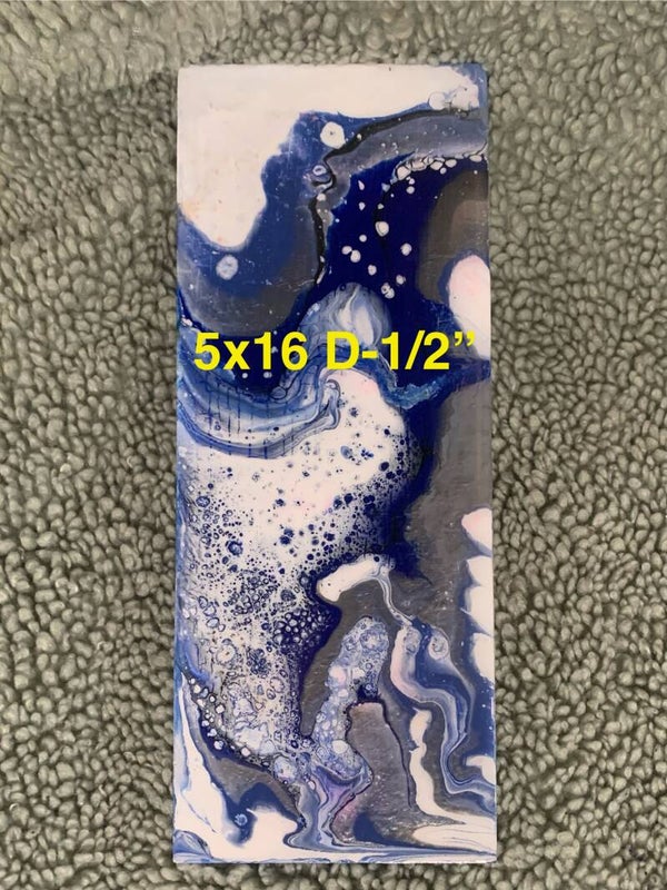 Wood acrylic pour