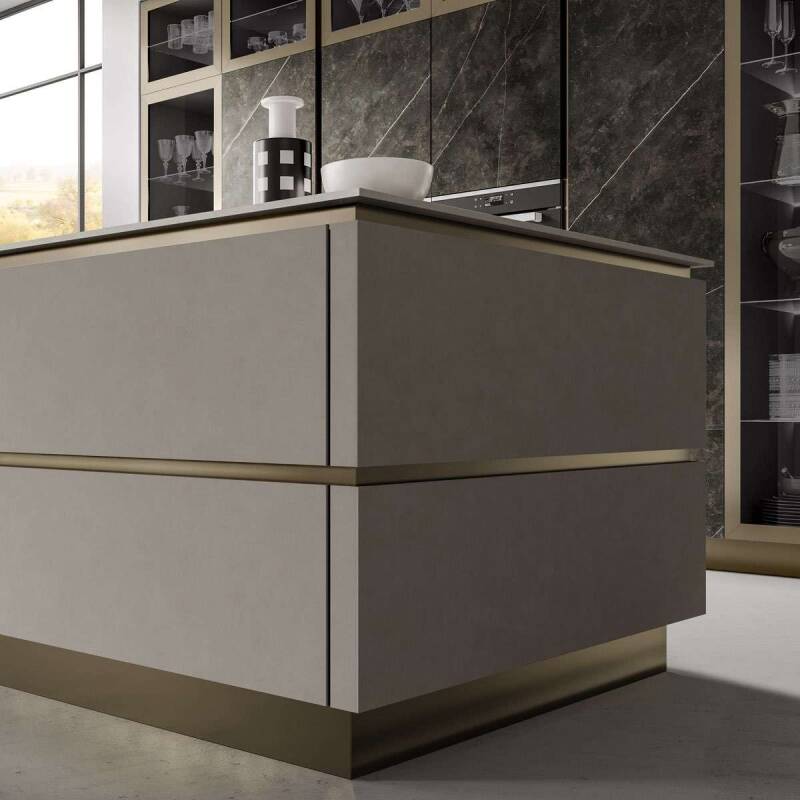 01-cucina-moderna-stratos-gres-calcite-nera-e-gres-light-grey-03.jpg