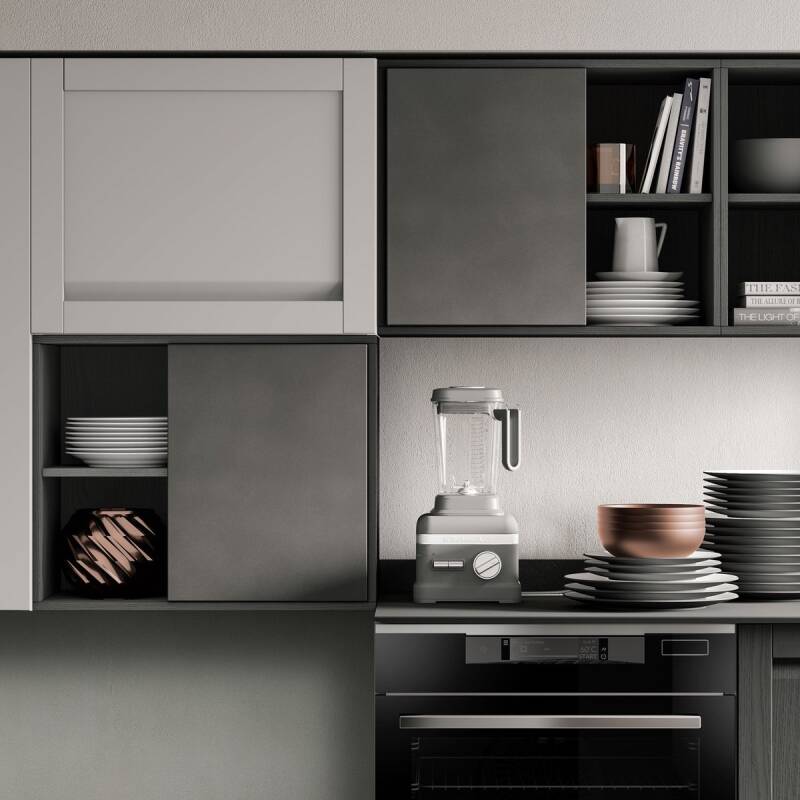 04-cucina-legno-massello-maniglia-integrata-frassino-carbone-silver-opaco-incanto.jpg