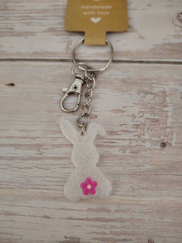KB5 - UV Resin Bunny Keychain
