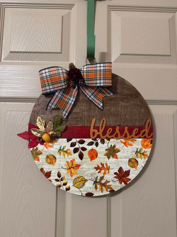 Holiday Door Hanger