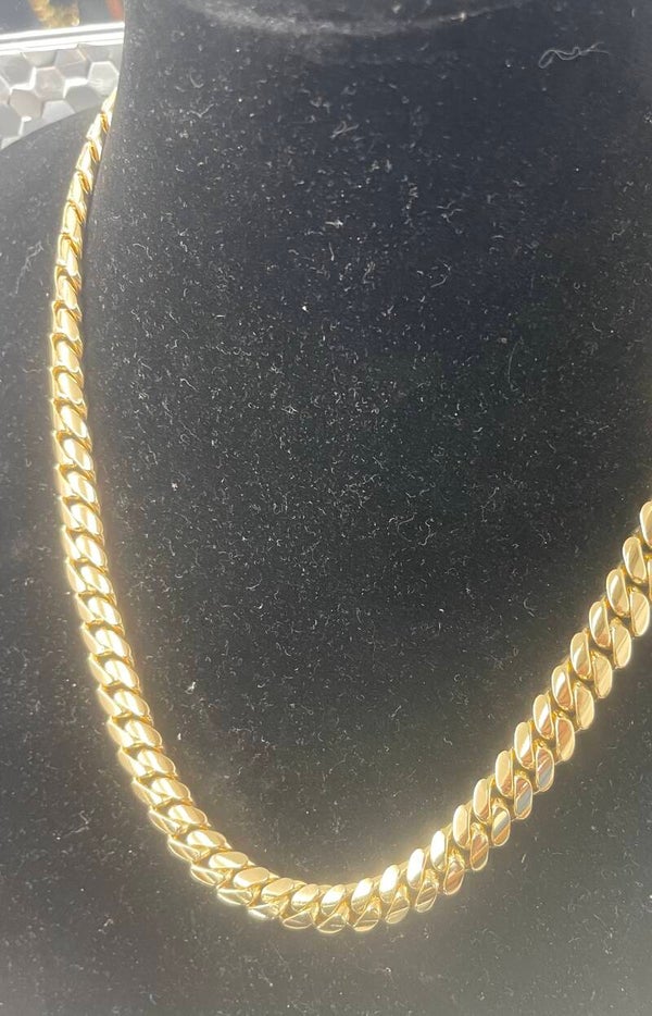 JUEGO CADENA Y MANILLA GOLD PLAT  $690