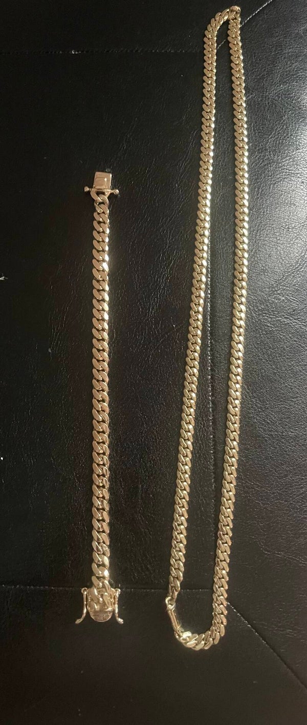 Cadena 24” y manilla 7.3 oro enchape $800