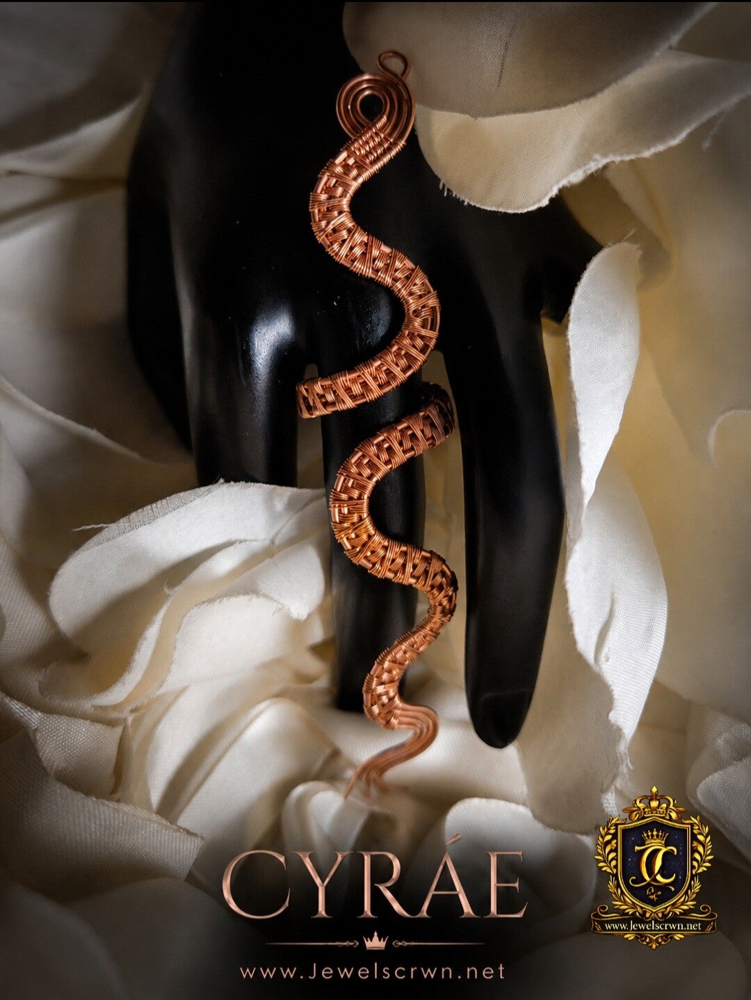 Cyráe