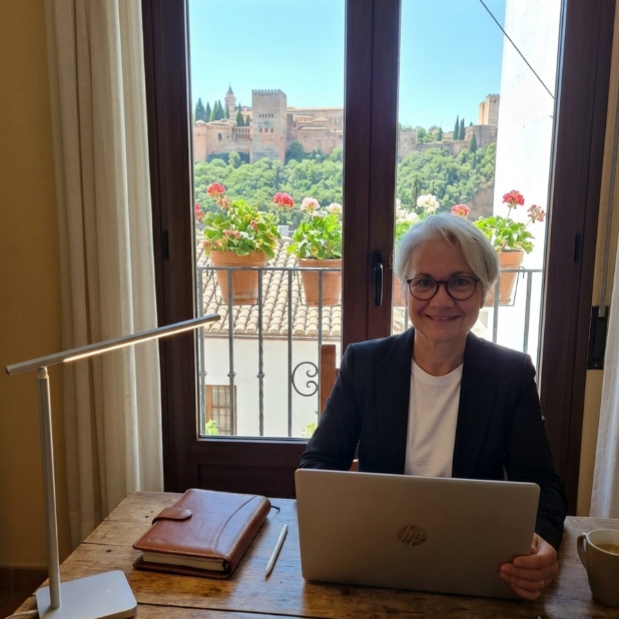 Consultoría inmobiliaria internacional y asesoramiento técnico para invertir en España y el sur de Europa con Hogar Iberia.