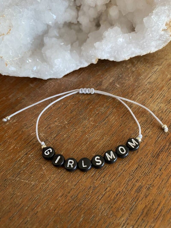 Macramé Girlsmom Bracelet